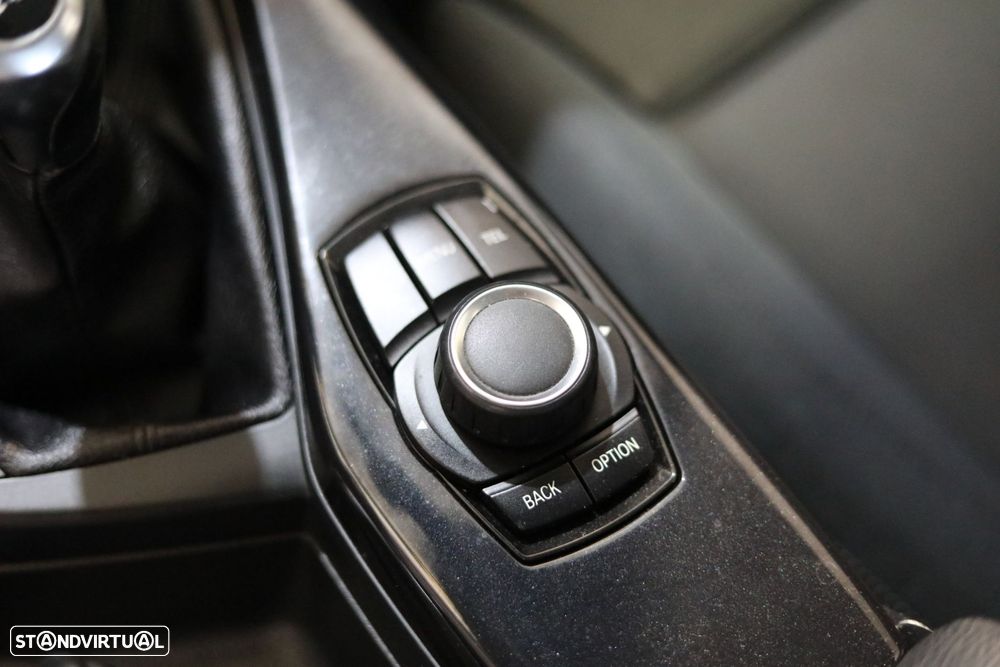 BMW 116 d EDynamics Line Sport - 21