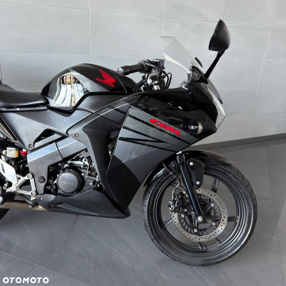 Honda CBR - 5