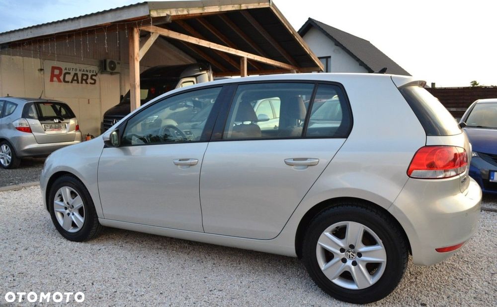 Volkswagen Golf - 17