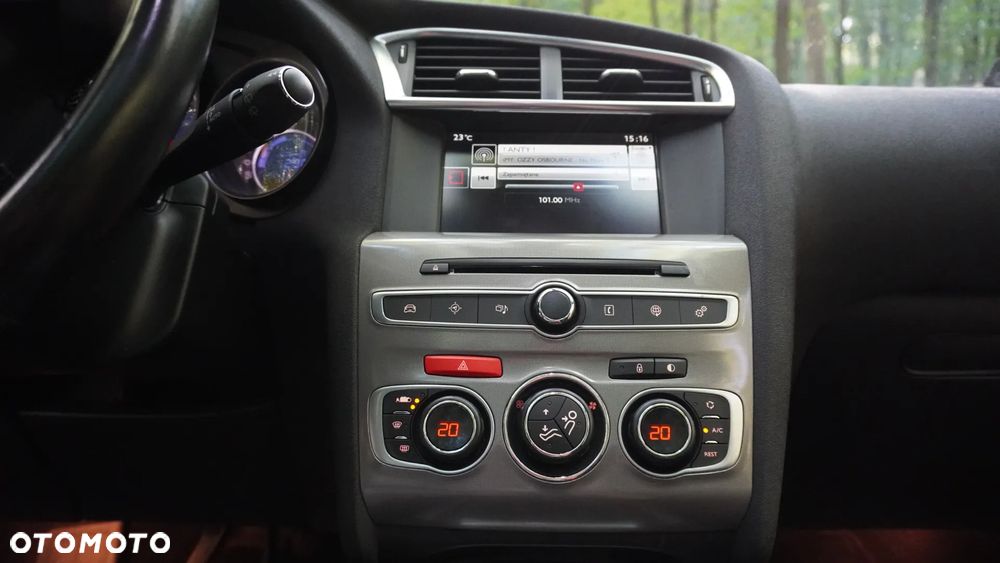 Citroën C4 1.6 BlueHDi Shine S&S - 15