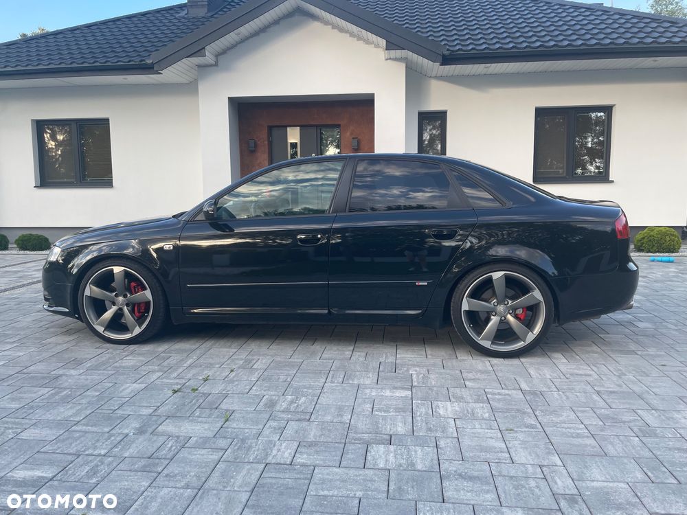 Audi A4 Limousine - 2