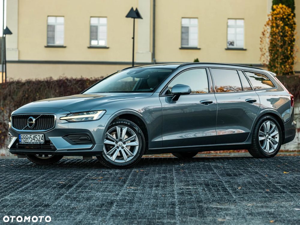 Volvo V60 D3 Geartronic Momentum - 33