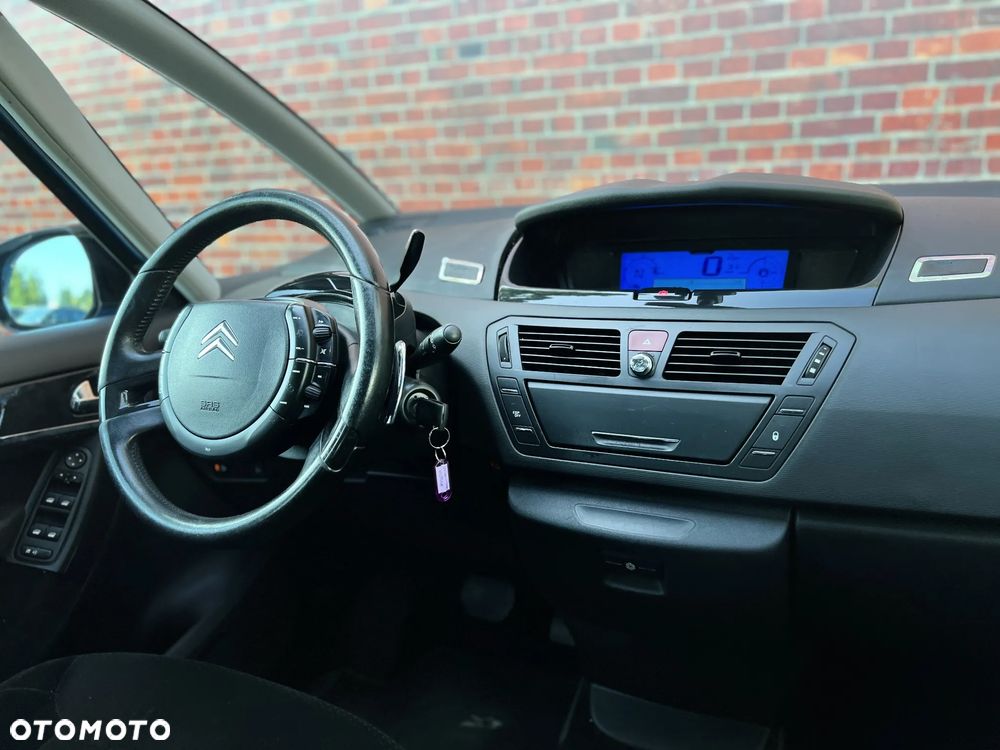 Citroën C4 Picasso - 17