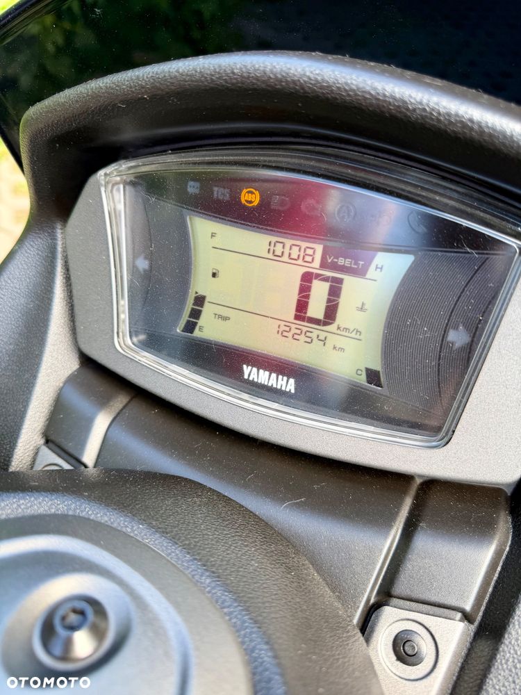 Yamaha NMAX - 8