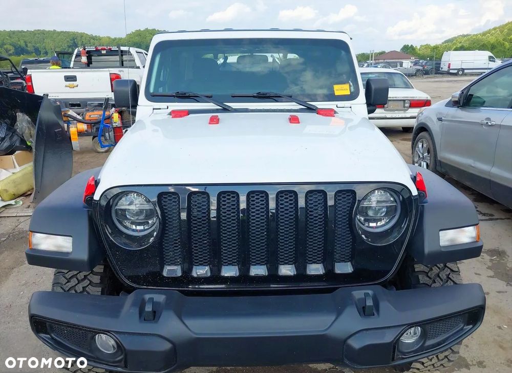 Jeep Wrangler - 2