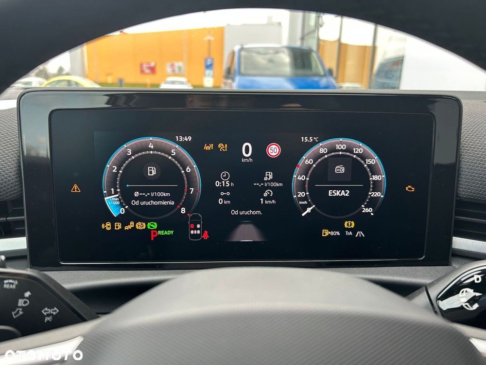 Volkswagen T-Roc - 13