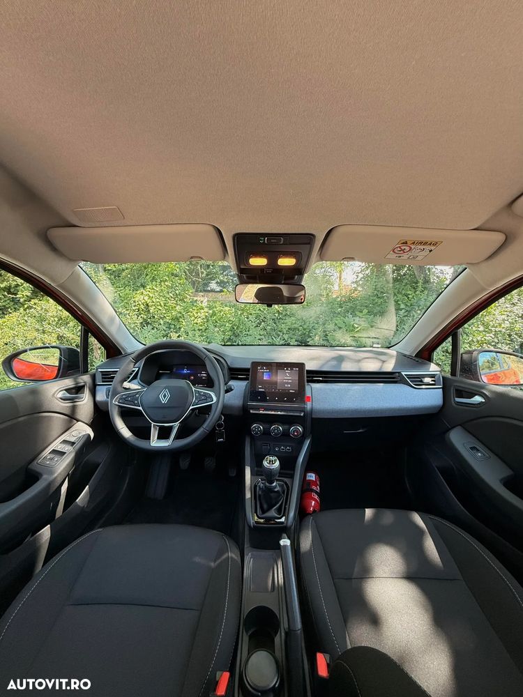 Renault Clio - 20