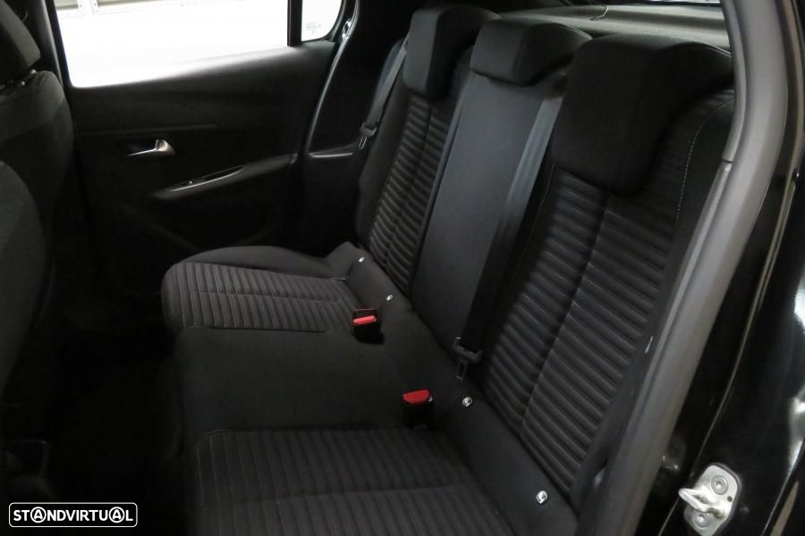 Peugeot 208 1.2 PureTech Active Pack - 16