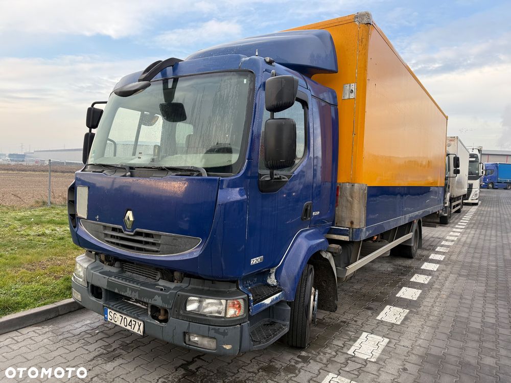 Renault Midlum 12.220 - 9