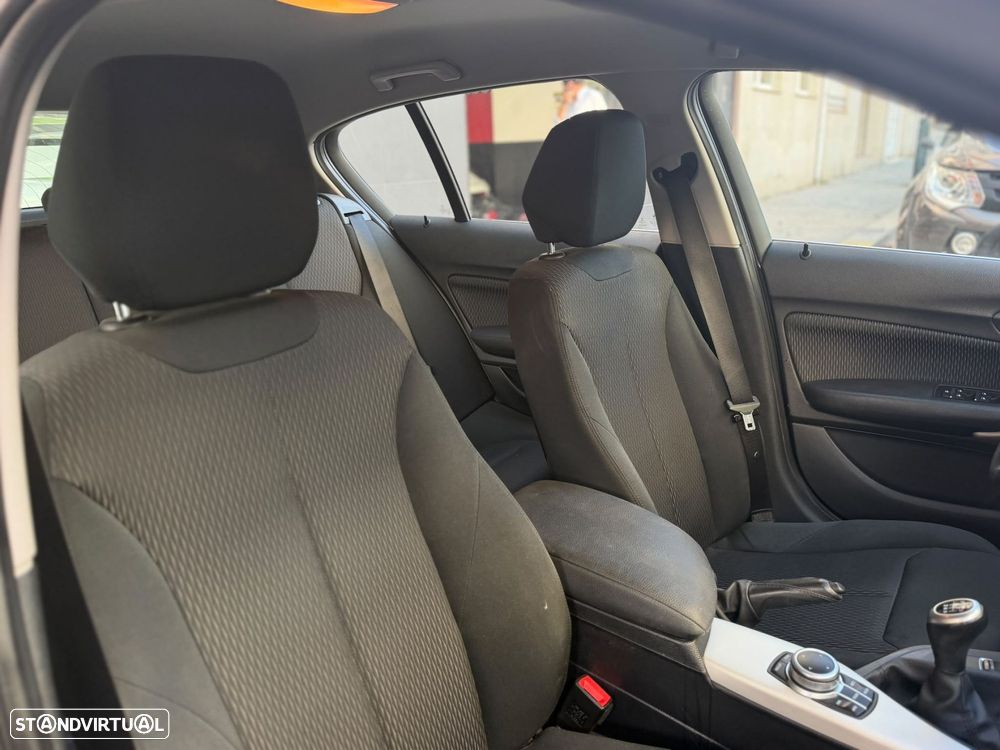BMW 116 d Line Sport - 18