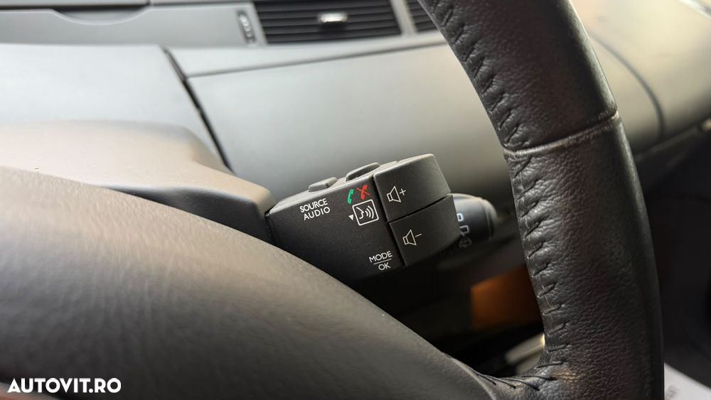Renault Espace - 12