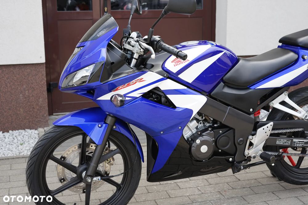 Honda CBR - 26
