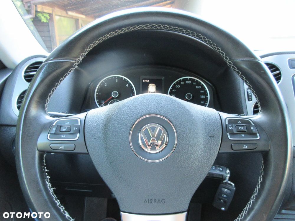 Volkswagen Tiguan 2.0 TDI SCR 4MOTION BlueMotion Technology DSG Lounge Sport & Style - 18