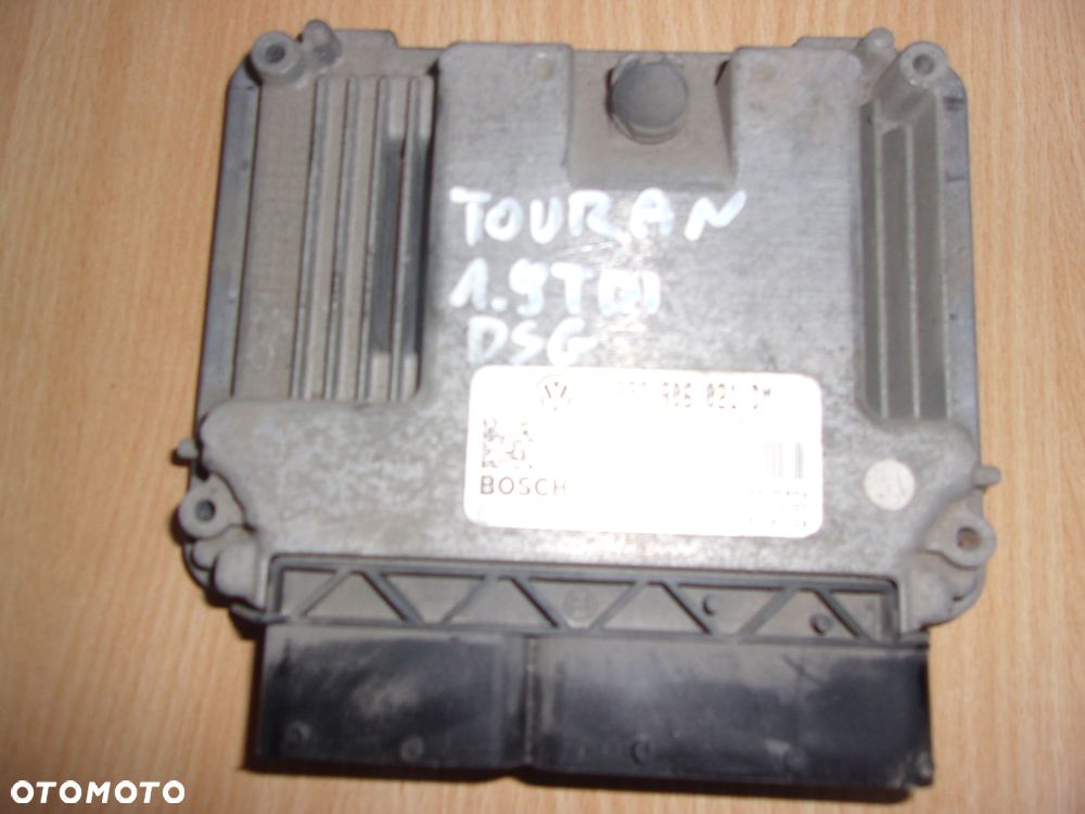 STEROWNIK KOMPUTER TOURAN 03G906021DM - 2