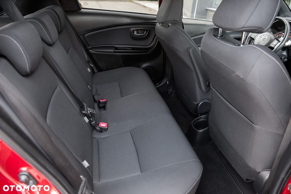 Toyota Yaris 1.33 Selection Platinum - 27