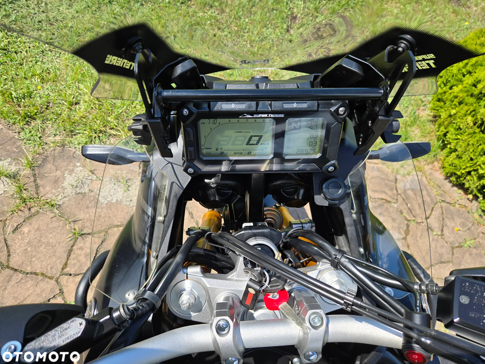 Yamaha Super Tenere - 15
