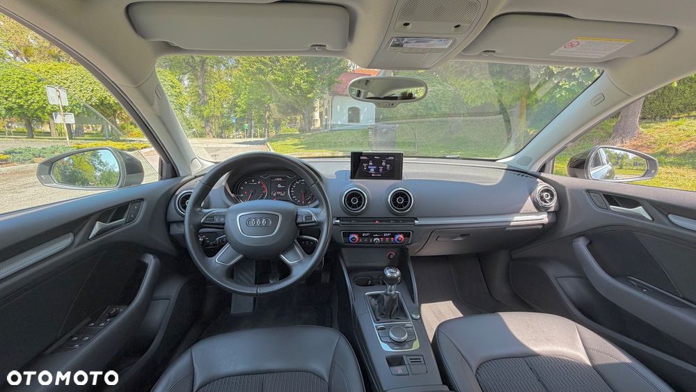 Audi A3 Sportback - 6