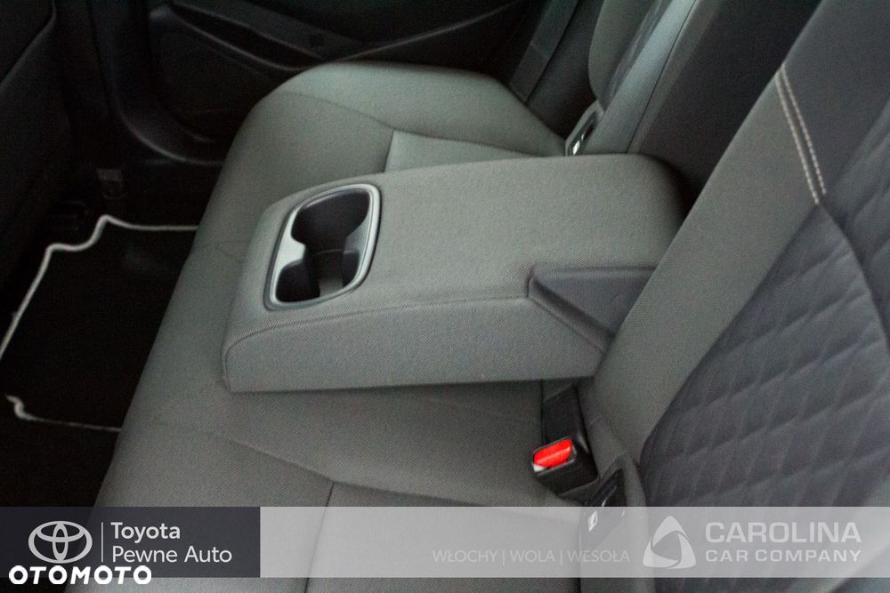 Toyota Corolla 1.8 Hybrid Comfort - 17
