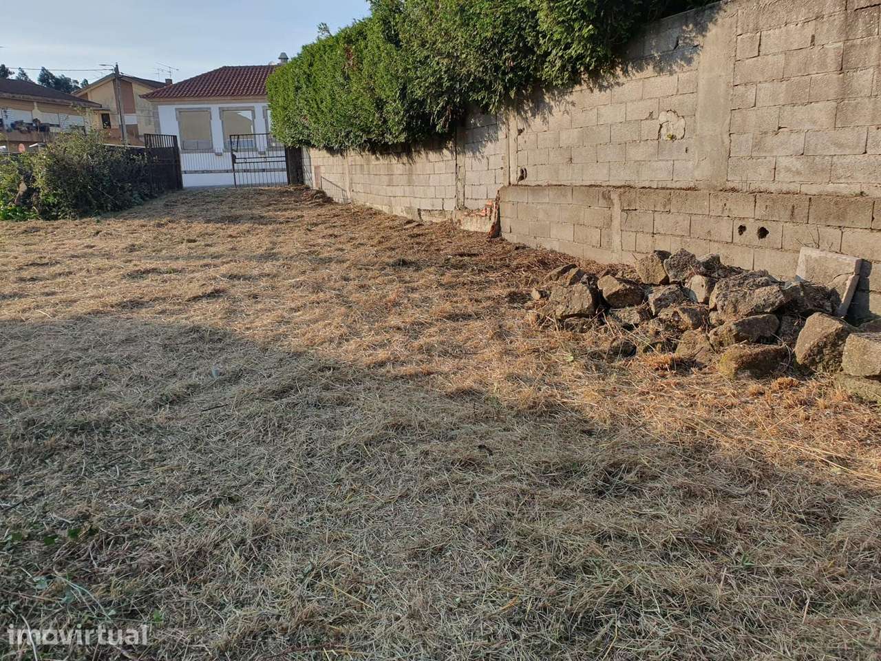 Terreno Urbano Maia Folgosa - Moradia 566m2 - Grande imagem: 4/8