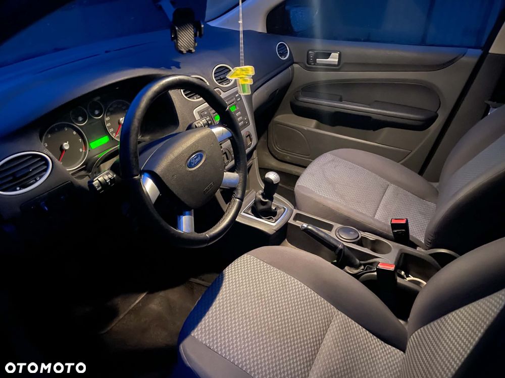 Ford Focus - 6
