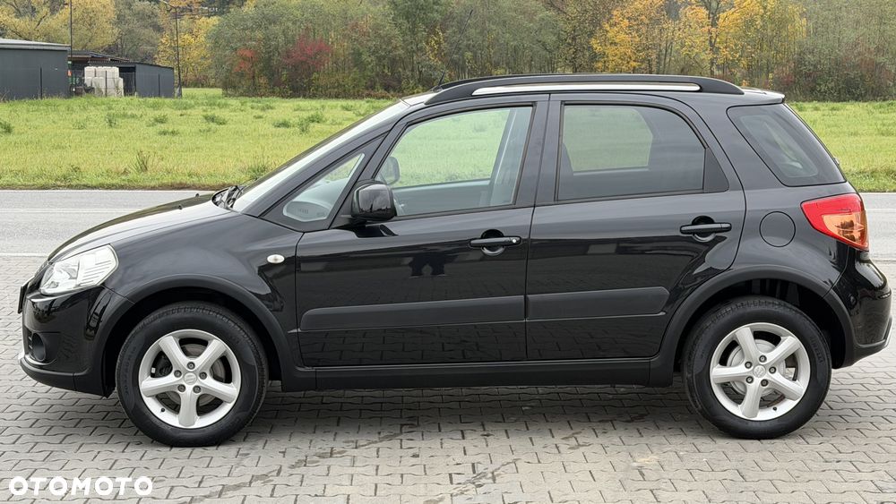 Suzuki SX4 1.6 VVT 4x4 Club - 10