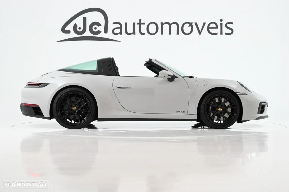 Porsche 911 (992) Targa 4 GTS PDK - 10
