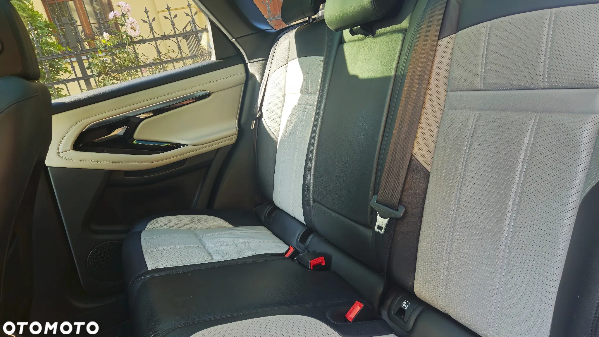 Land Rover Range Rover Evoque 2.0TD4 SE Dynamic - 12