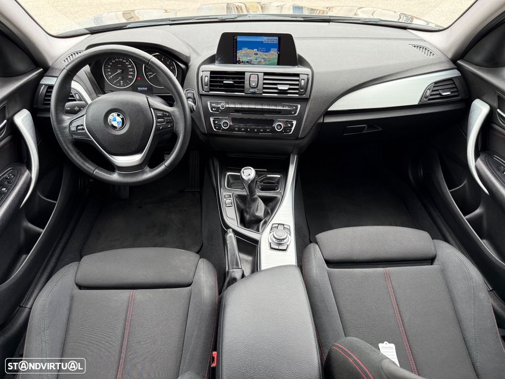 BMW 118 i Sport Line - 15
