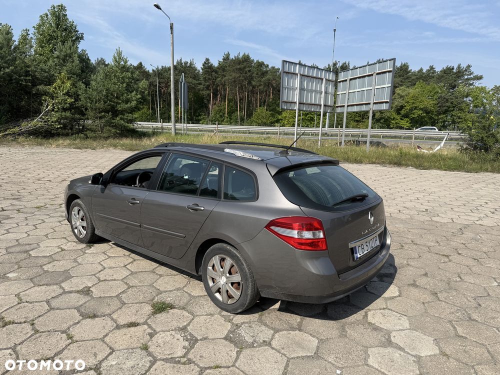 Renault Laguna - 3