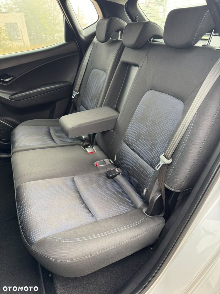 Hyundai ix20 1.4 CRDi Comfort blue - 22