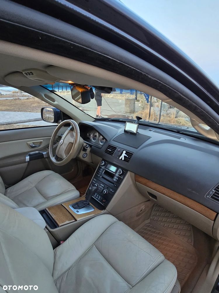 Volvo XC 90 - 8