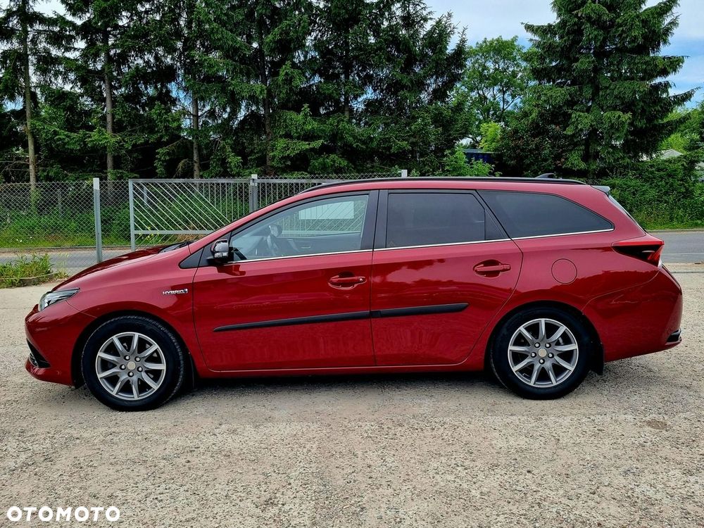 Toyota Auris Hybrid 135 Prestige - 8