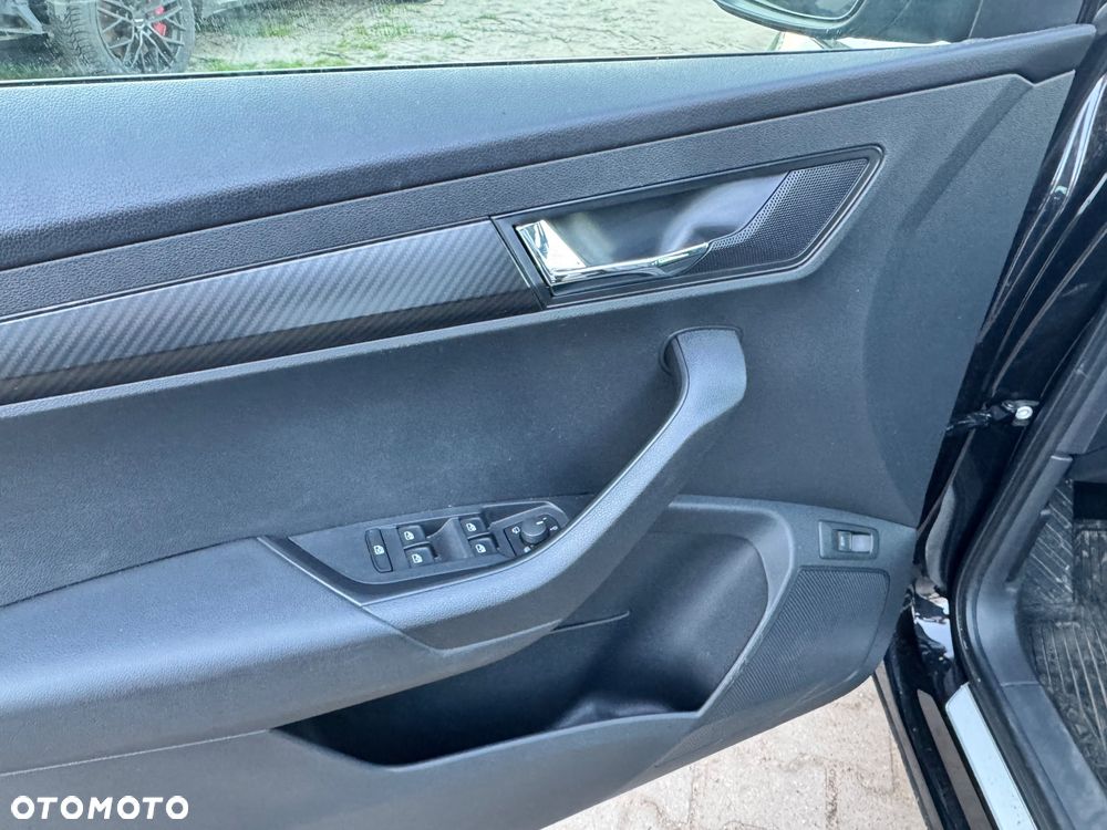 Skoda Karoq 1.5 TSI ACT DSG Sportline - 23