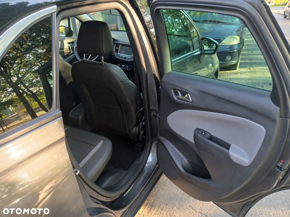 Opel Crossland X - 16