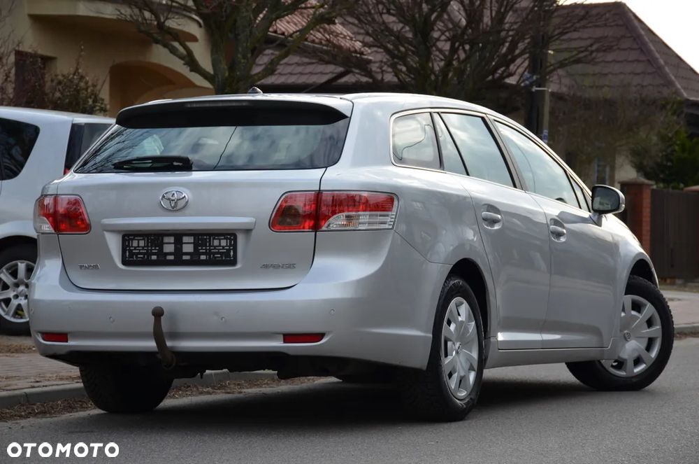 Toyota Avensis 1.8 Edition - 10