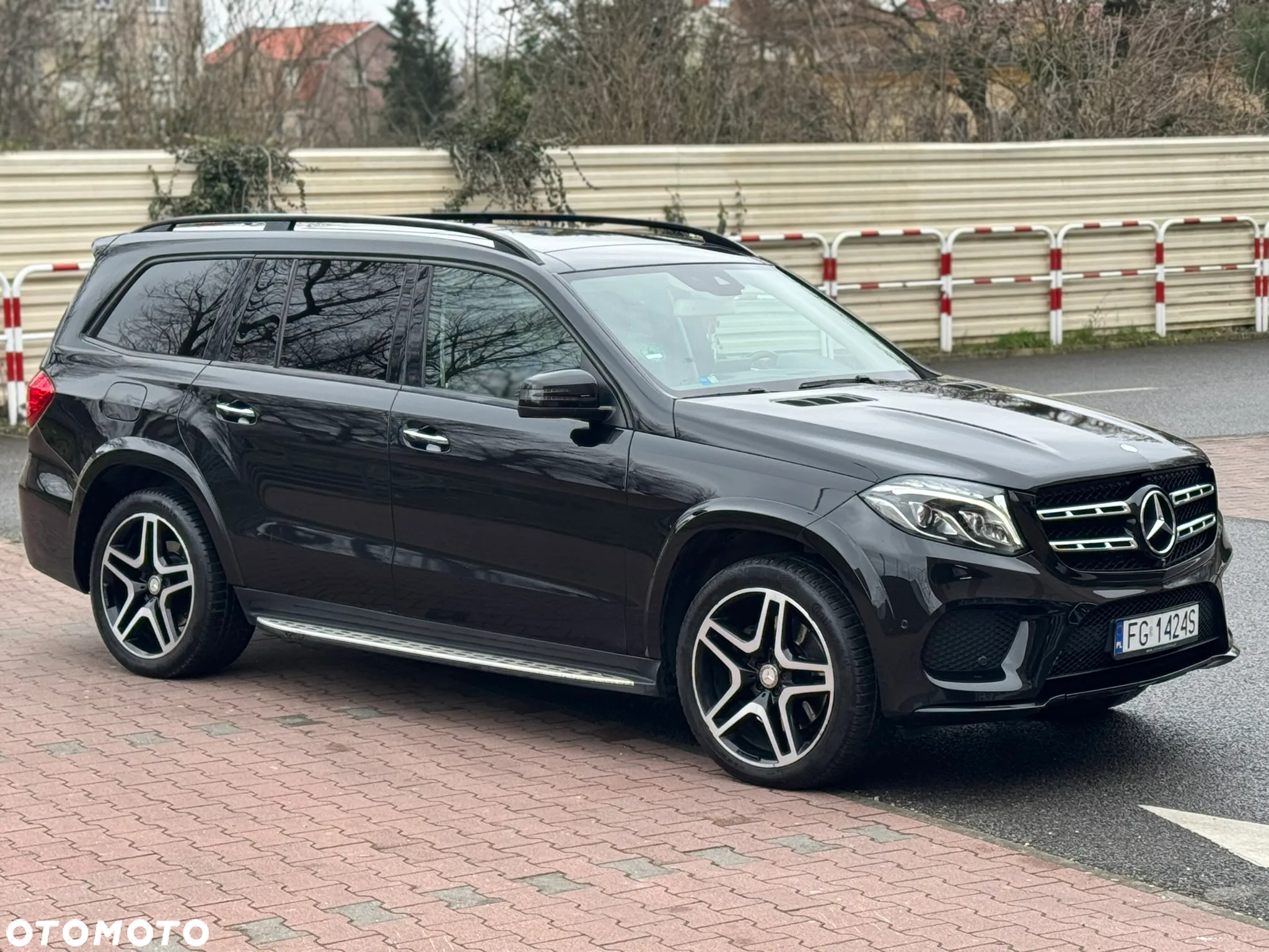 Mercedes-Benz GLS 350 d 4-Matic - 3
