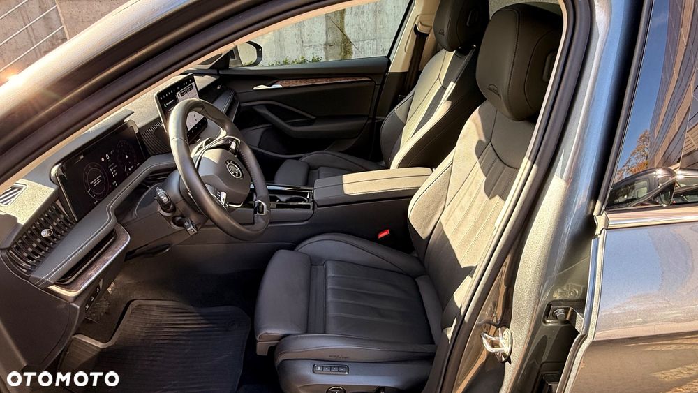 Skoda Superb 2.0 TDI SCR 4x4 L&K DSG - 5