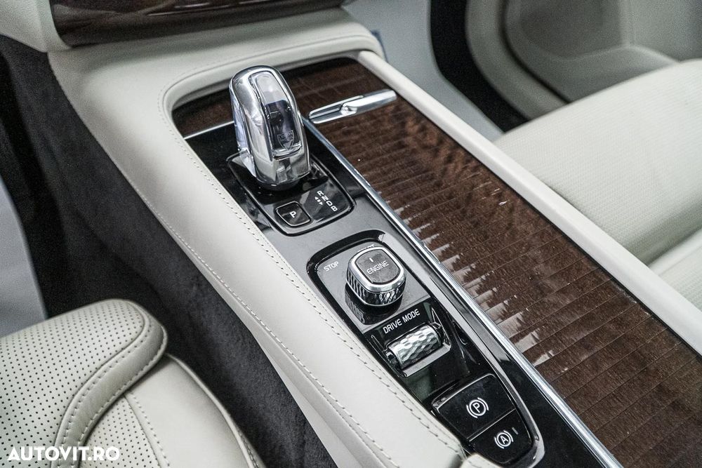 Volvo XC 90 Recharge T8 eAWD Inscription - 34