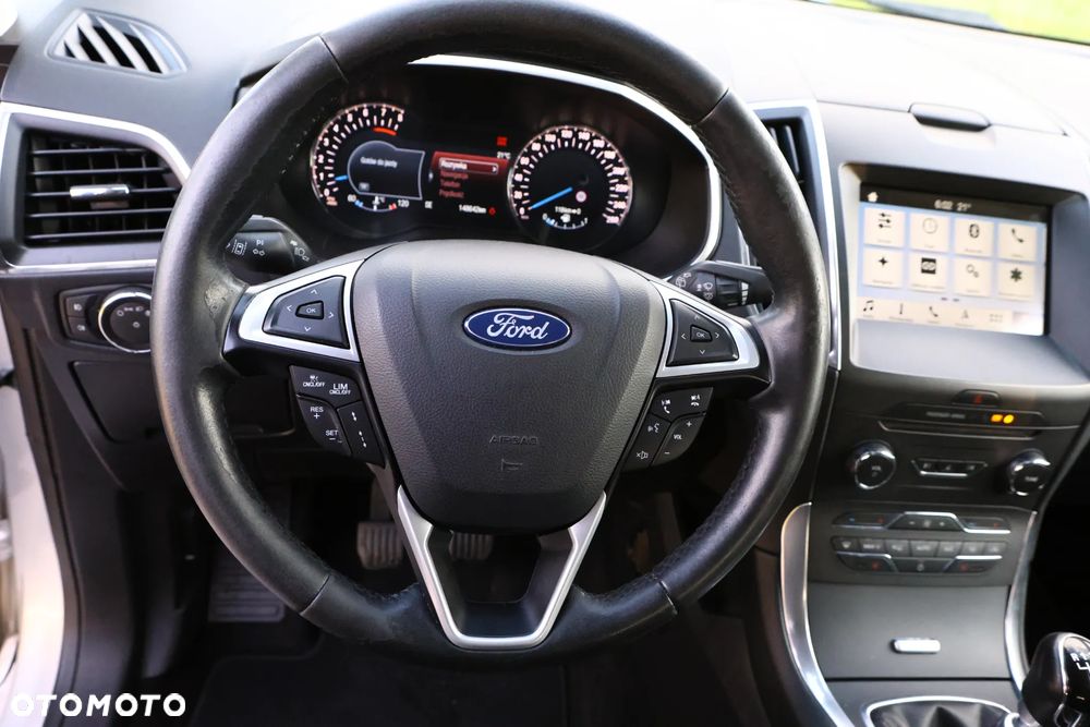 Ford Galaxy 1.5 EcoBoost Titanium - 19