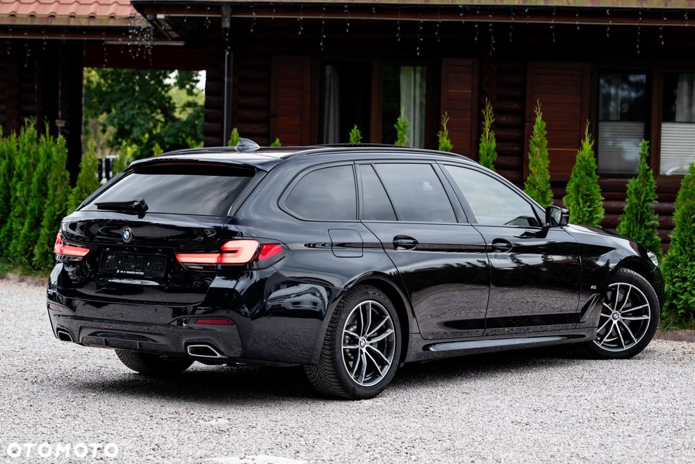 BMW Seria 5 520d Touring Sport Line - 13