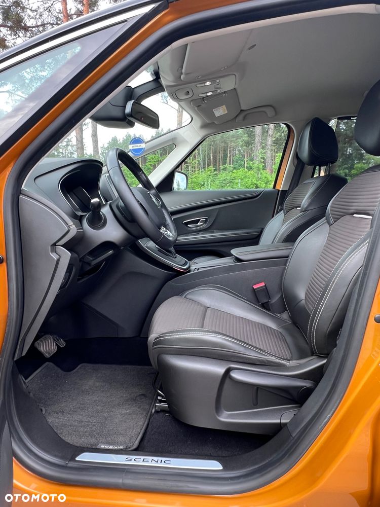Renault Scenic - 22
