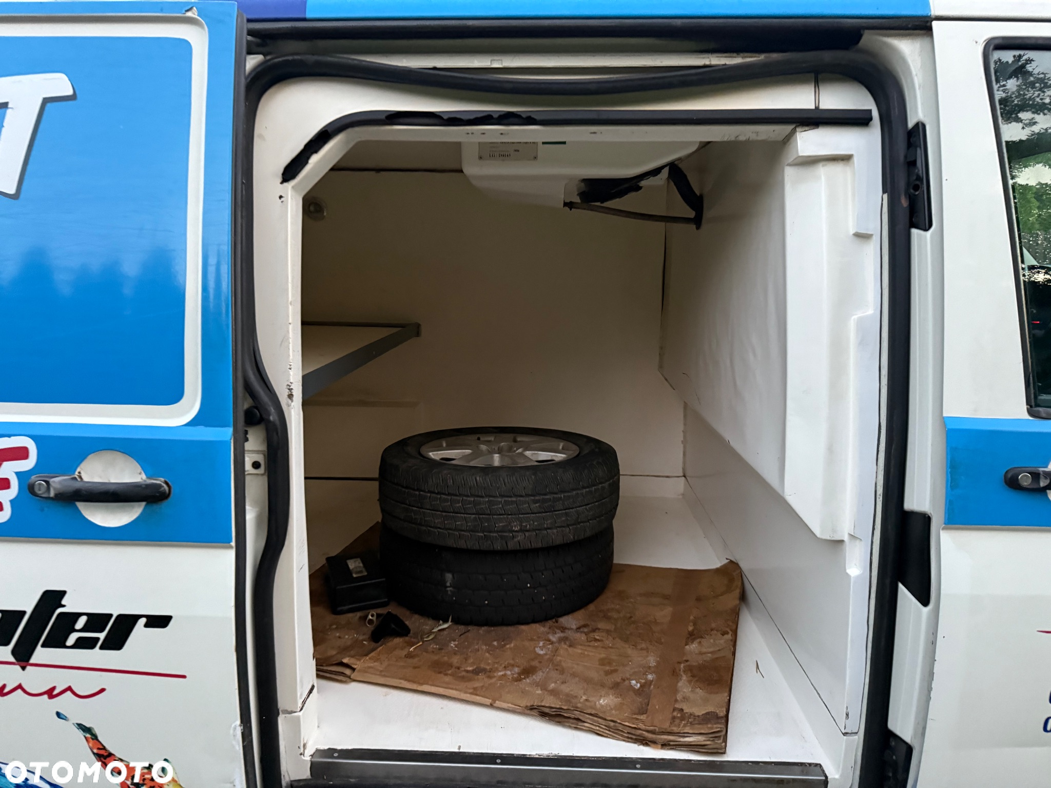 Volkswagen Transporter - 8