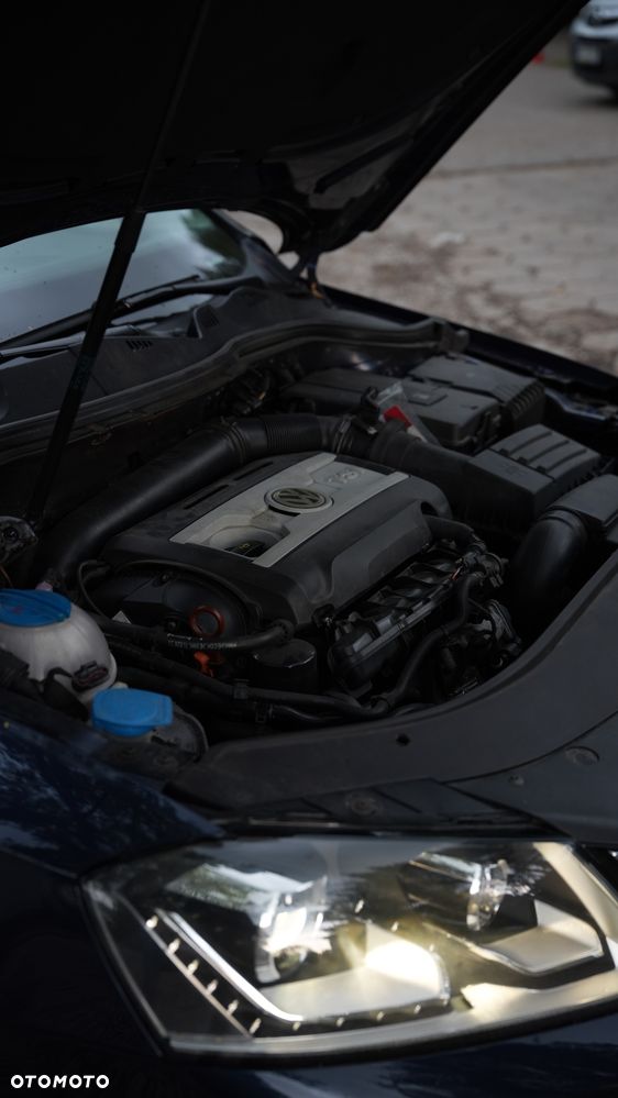 Volkswagen Passat - 7
