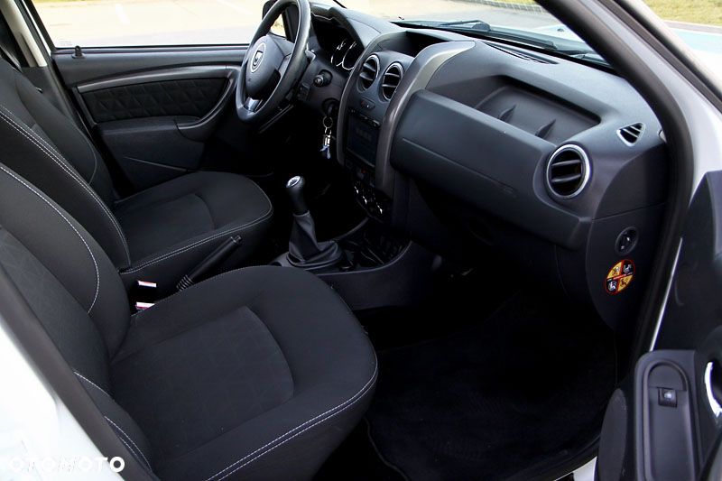Dacia Duster 1.6 - 8