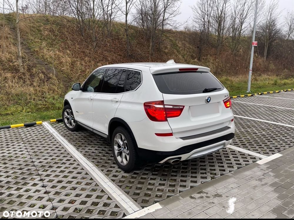 BMW X3 sDrive18d - 17
