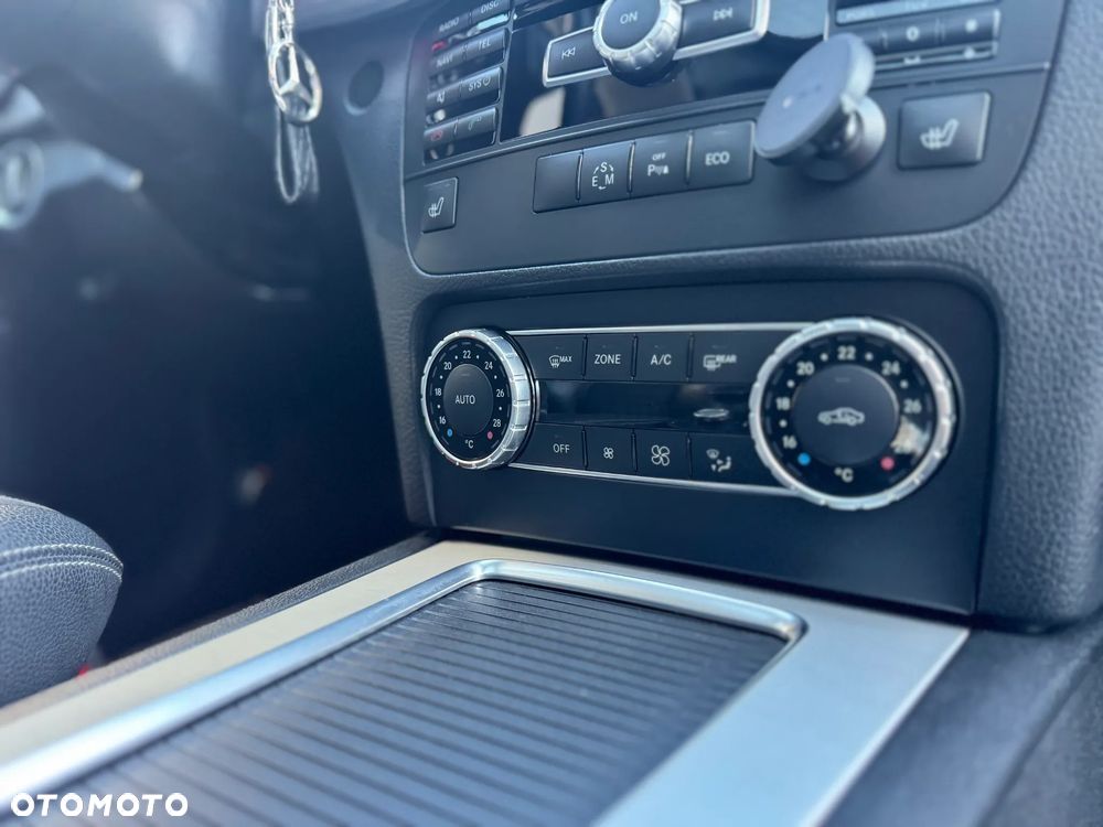 Mercedes-Benz GLK 220 CDI BlueTEC 4-Matic - 34