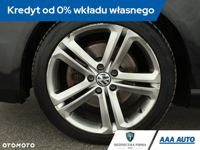Volkswagen Passat Variant - 14