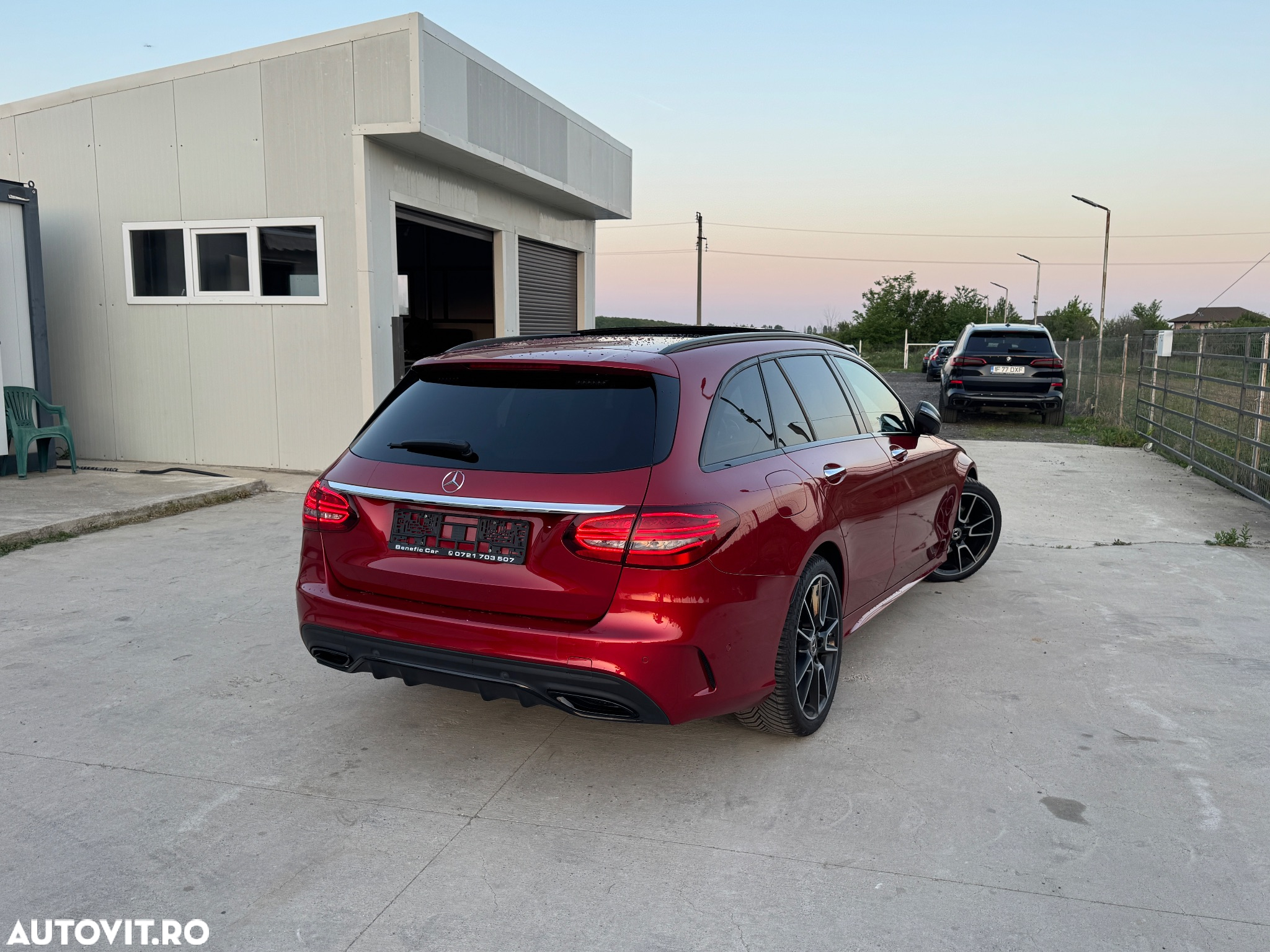 Mercedes-Benz C 220 d 4Matic 9G-TRONIC AMG Line - 5