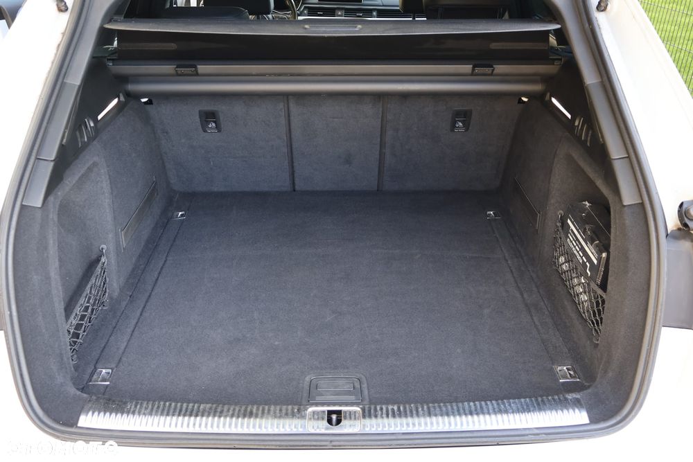 Audi A4 Avant 2.0 TDI - 22