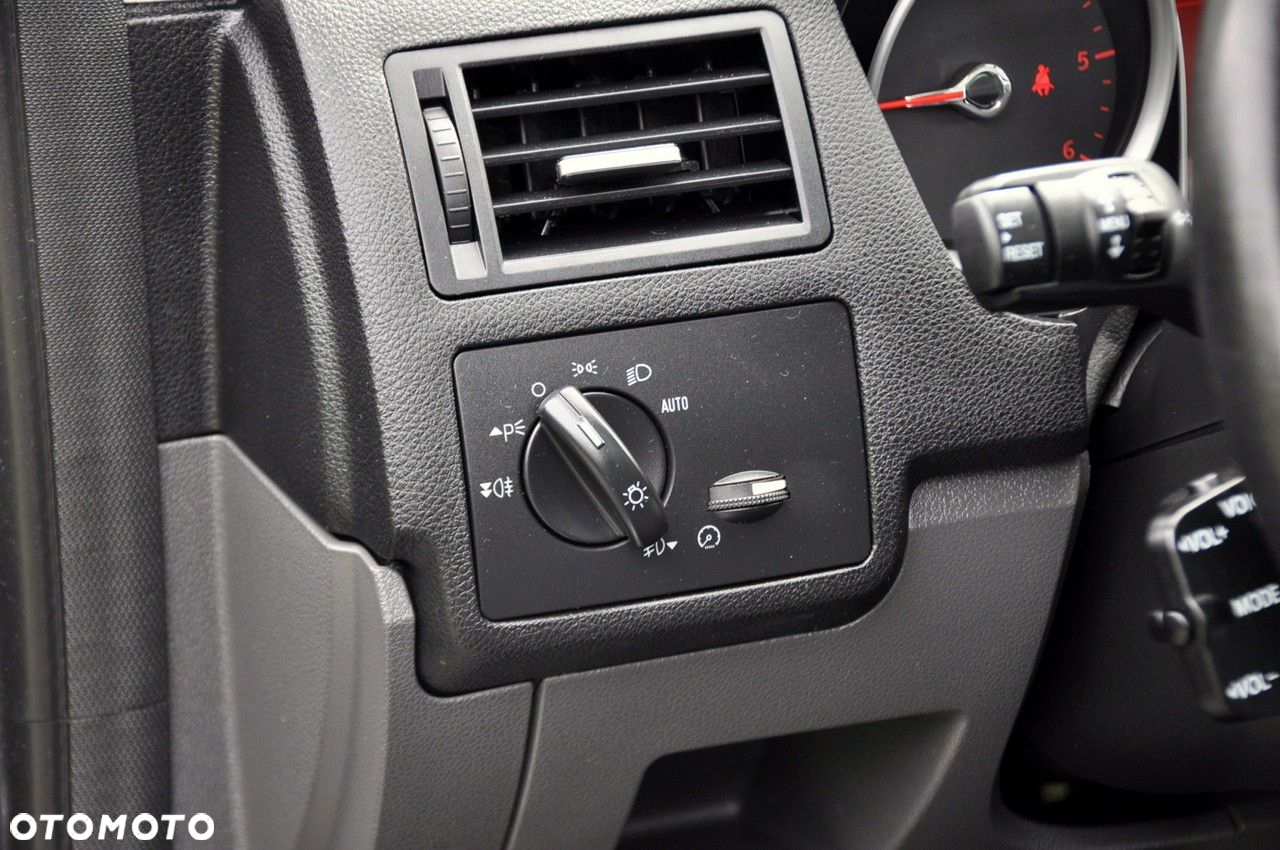Ford Kuga - 33